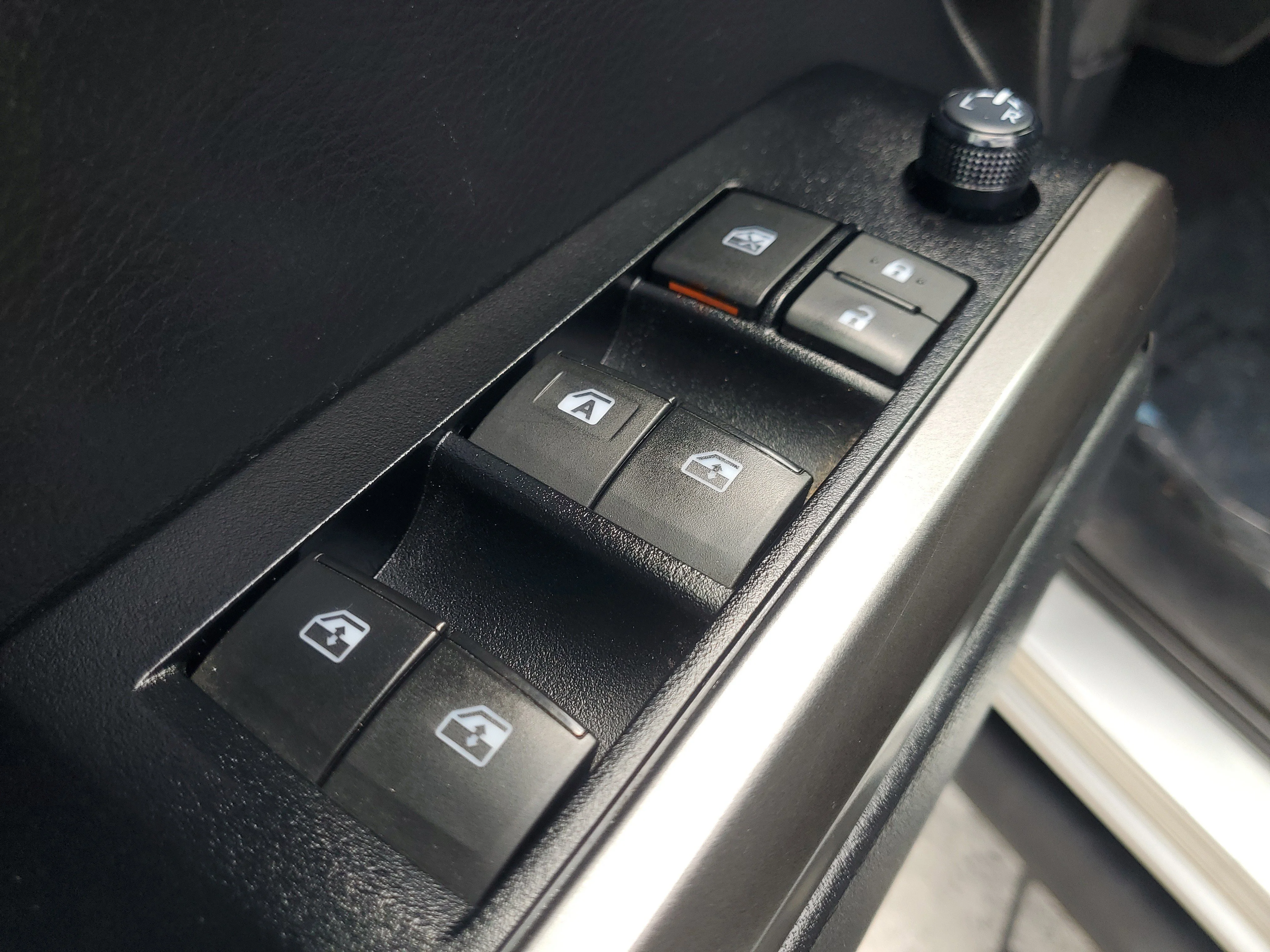 Used 2022 Celestial Silver Metallic Toyota SR5 image 17