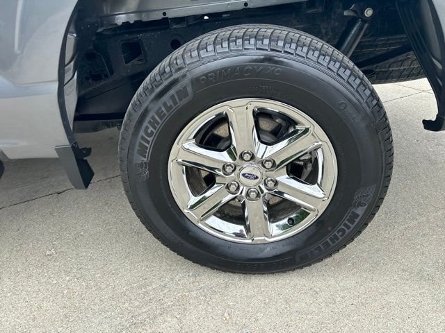 Used 2024 Gray Ford XLT image 11
