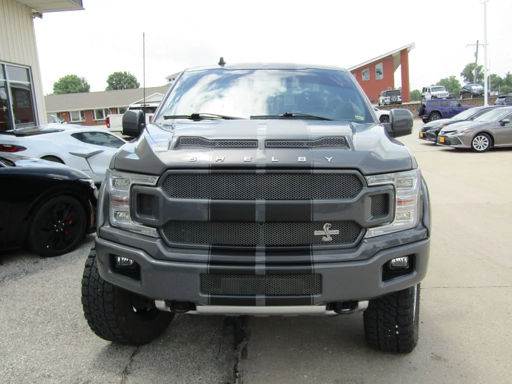 Used 2019  Ford Lariat image 13