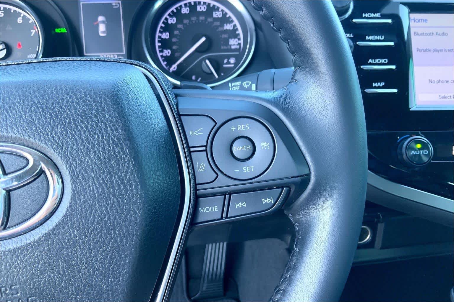 Used 2019 Celestial Silver Metallic Toyota SE image 25