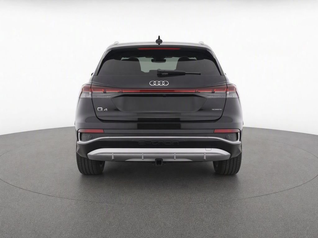 Used 2024 Mythos Black Metallic Audi Premium Plus image 6