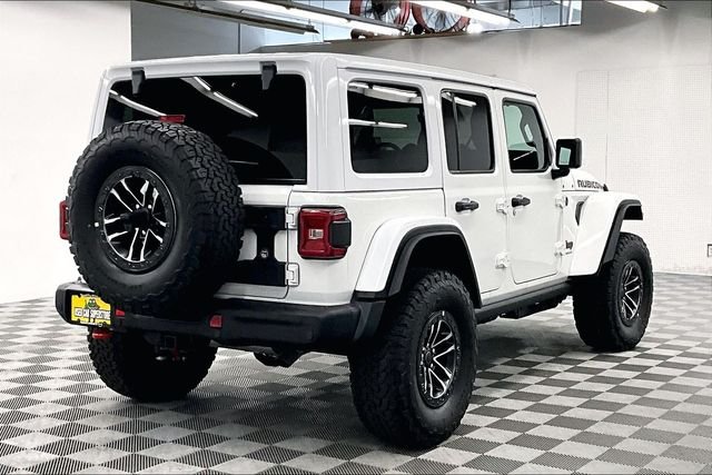 Used 2026 Bright White Clearcoat Jeep Rubicon X image 11