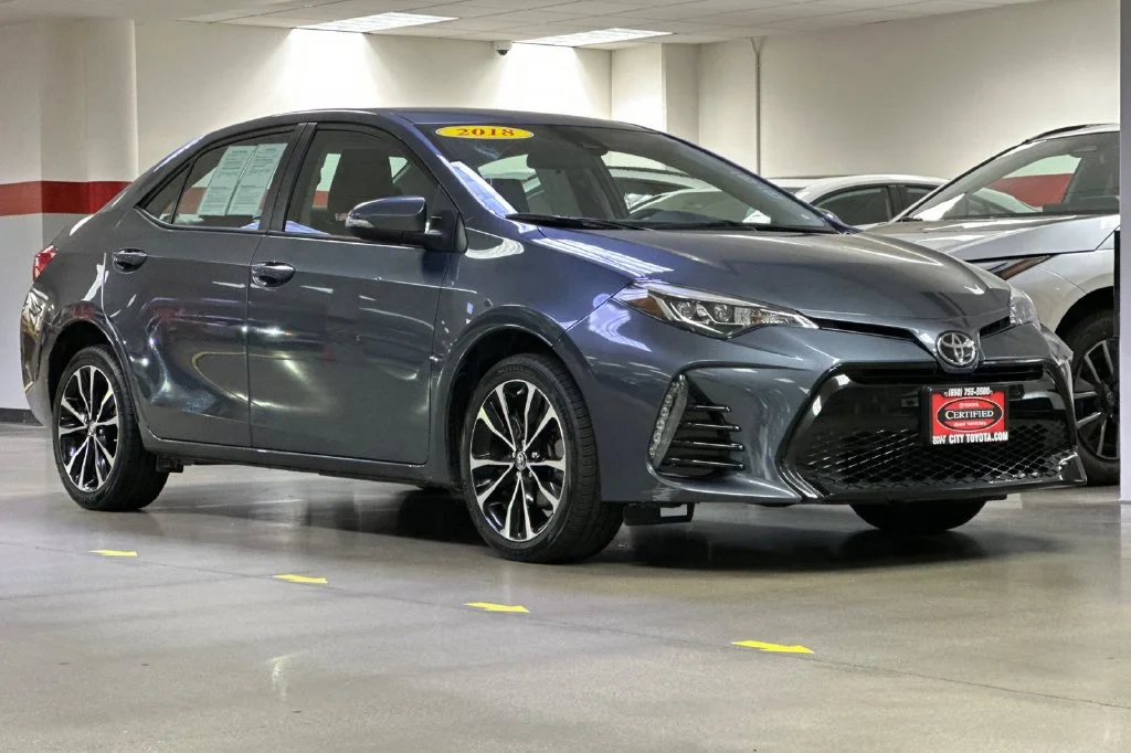 Certified 2018 Toyota Corolla SE with VIN 2T1BURHE3JC009073 for sale in Daly City, CA
