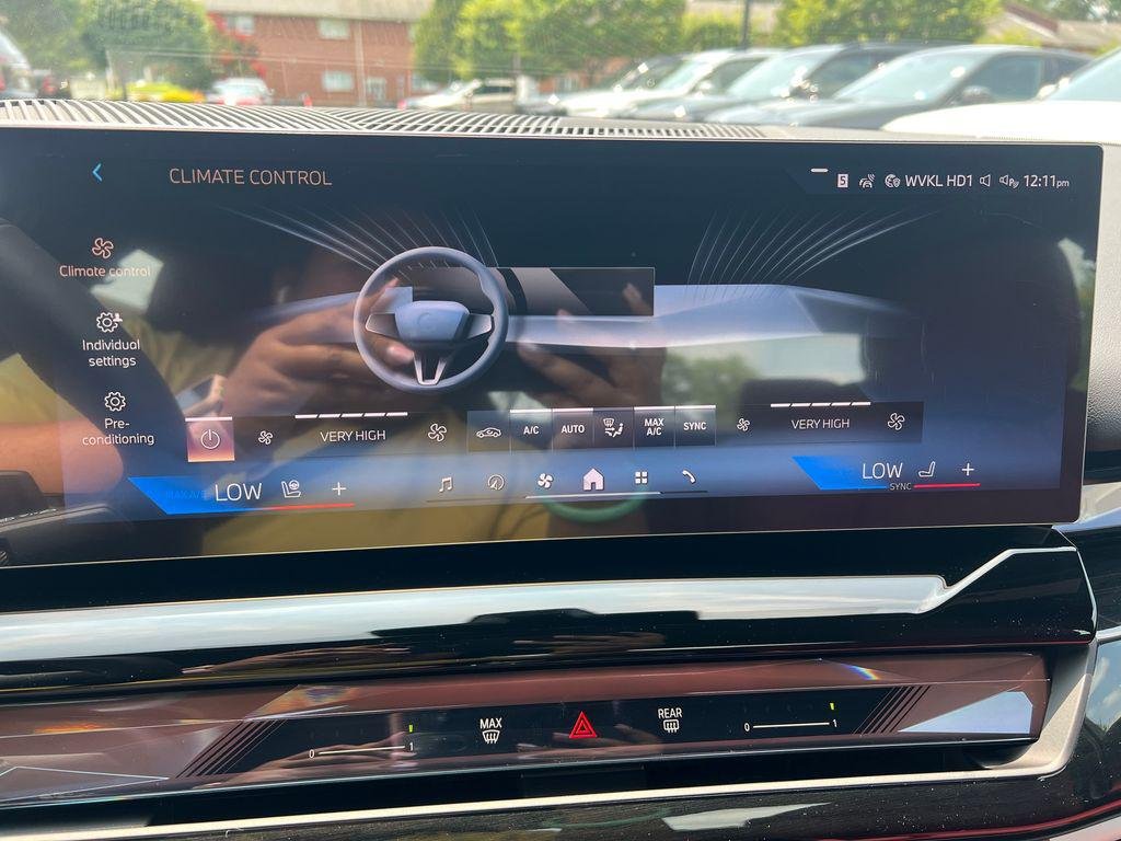New 2027 Alpine White BMW 530i image 21