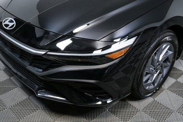 New 2026 Abyss Black Hyundai Blue image 76