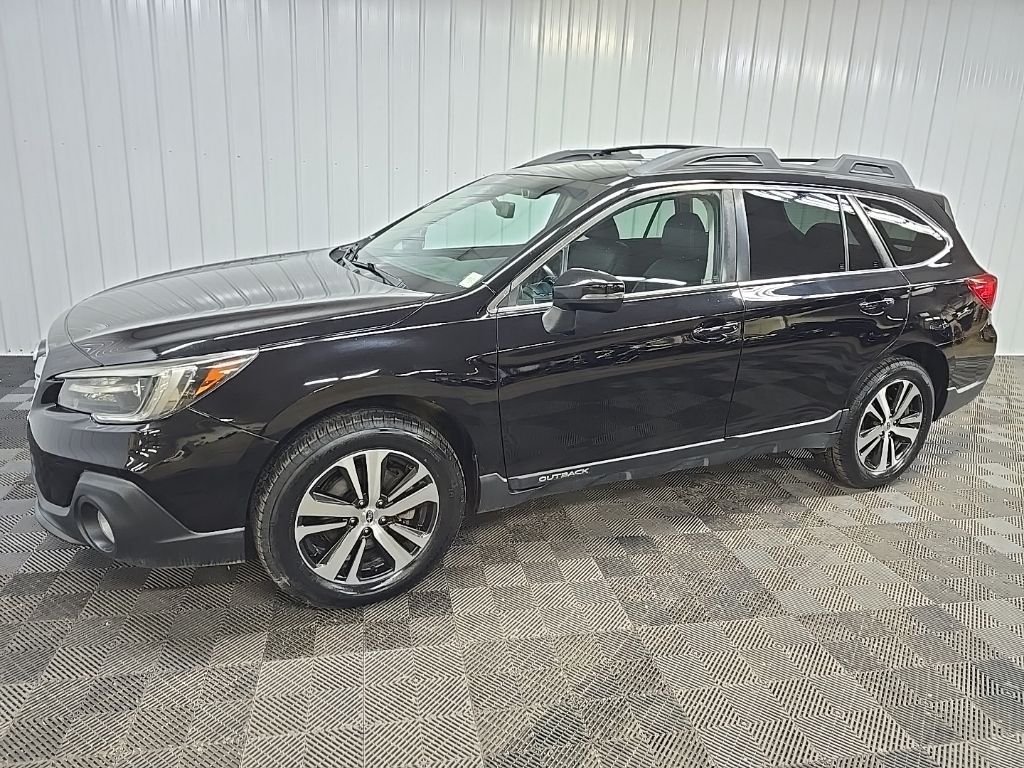 Used 2018 Black Subaru 2.5i image 6
