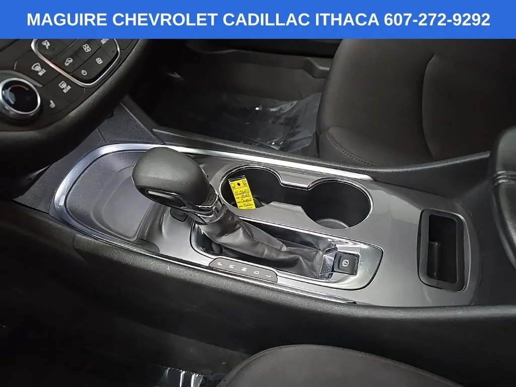 Used 2023 Gray Chevrolet LT image 25