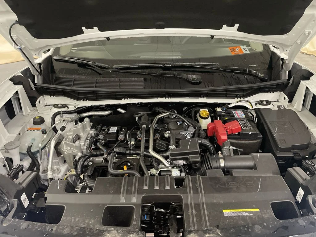 New 2026 Aspen White Tricoat Nissan SR image 35