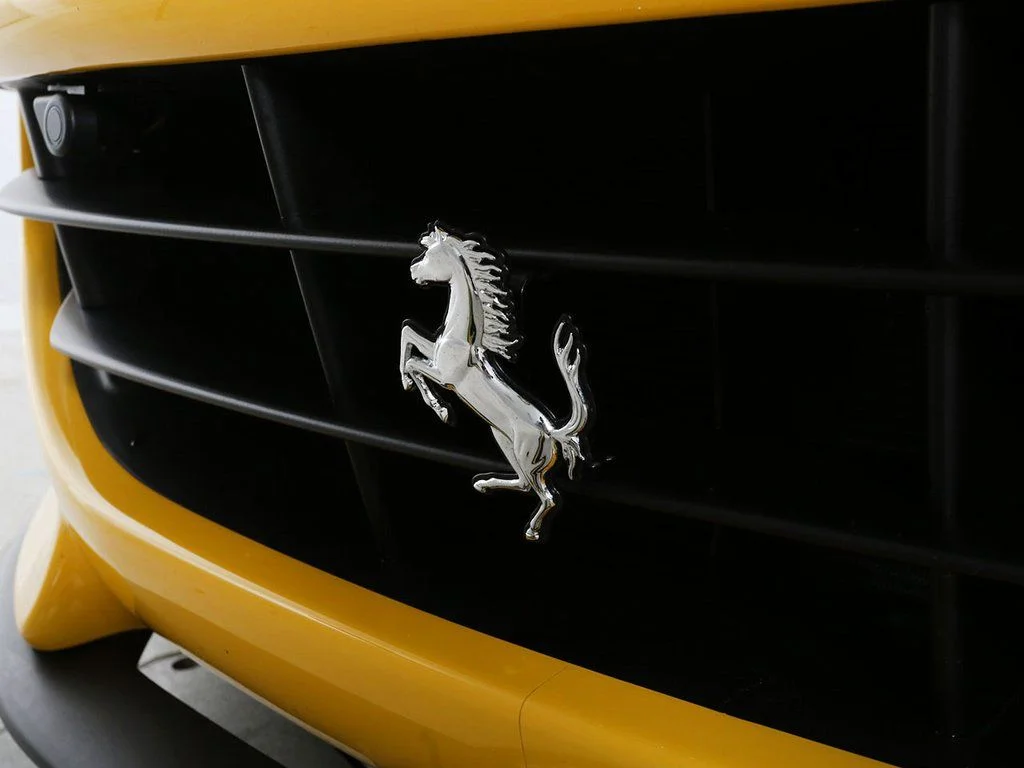 Used 2022 Yellow Ferrari M image 15