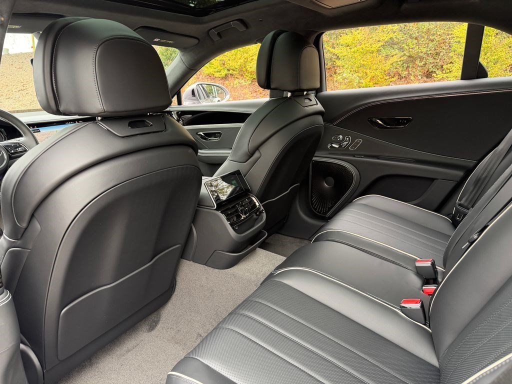 2026 Bentley Flying Spur Base - Photo 39