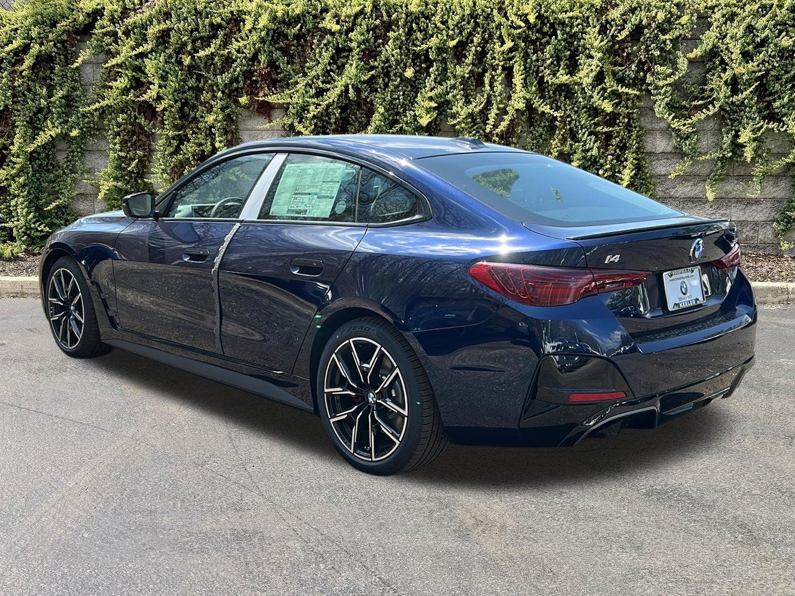 New 2026 Tanzanite Blue II Metallic BMW xDrive40 image 6