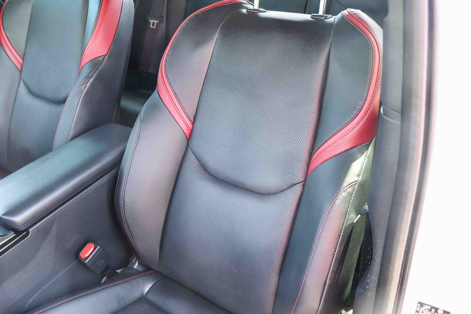 Certified Used 2024 Pearl Toyota XSE Premium image 32