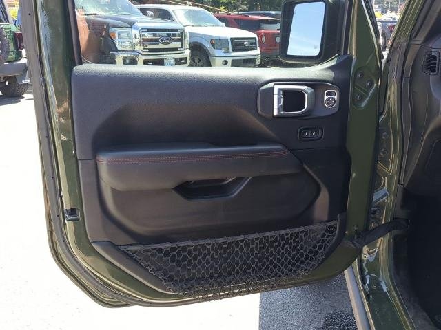 Used 2021 Sarge Green Clearcoat Jeep  image 13