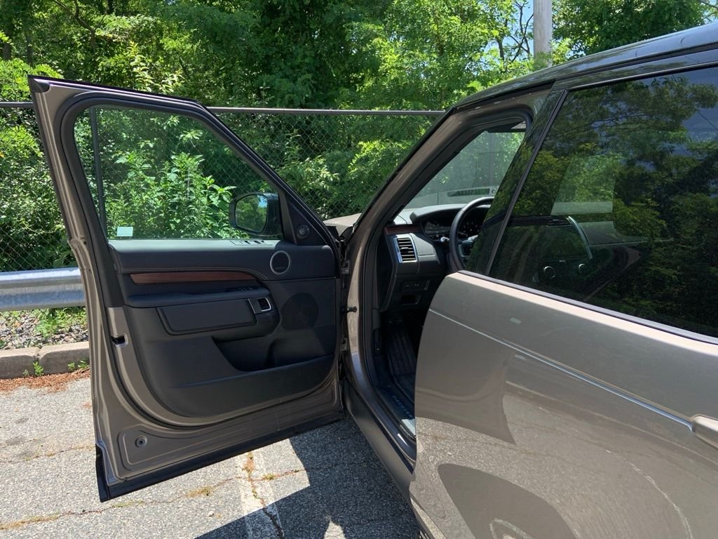Certified Used 2024 Brown Land Rover Dynamic SE image 9