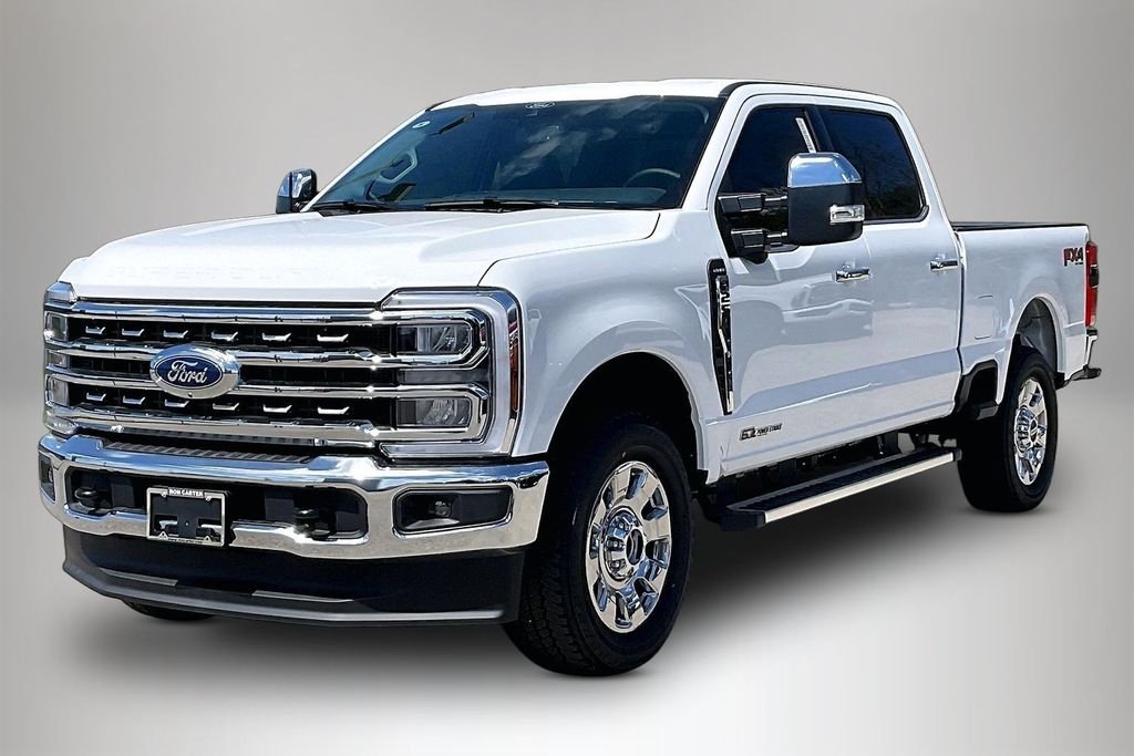 New 2026 Ford Super Duty F-250 Lariat 4D Crew Cab