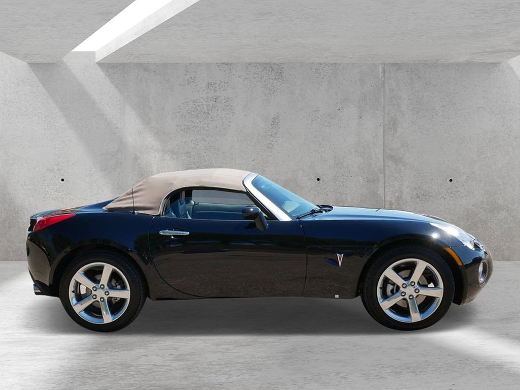 Used 2007 Pontiac Solstice GXP with VIN 1G2MG35X67Y122575 for sale in White Bear Lake, Minnesota