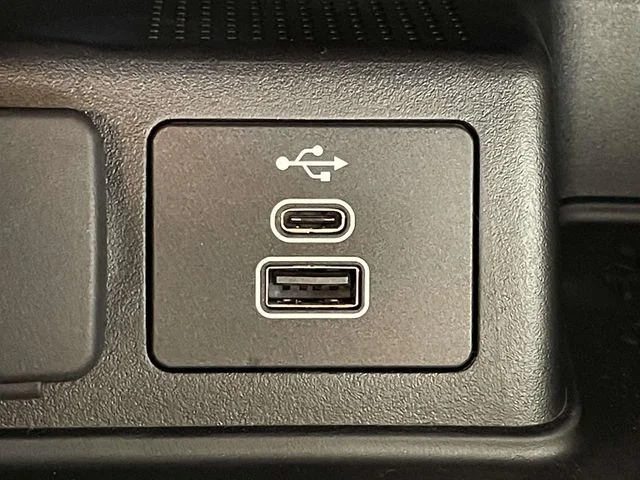 New 2026 Oxford White Ford Badlands® image 29