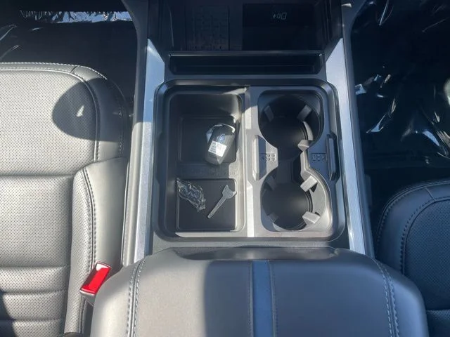 New 2026 Glacier Gray Metallic Tri-Coat Ford Platinum image 12