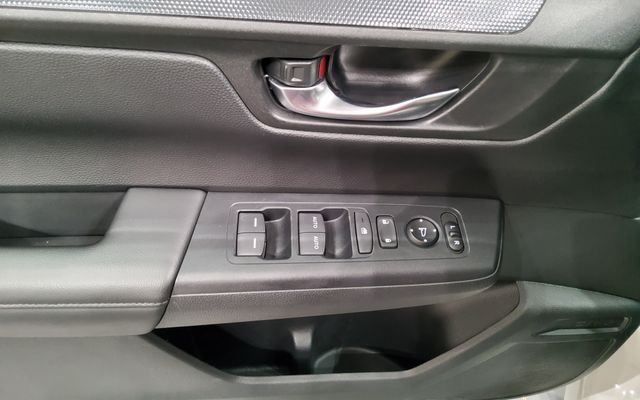 Used 2024 White Honda EX image 33