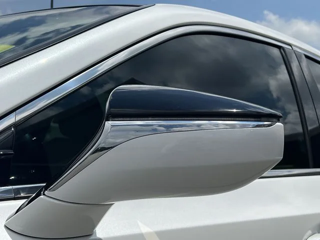 Used 2022 White Lexus 350 image 45