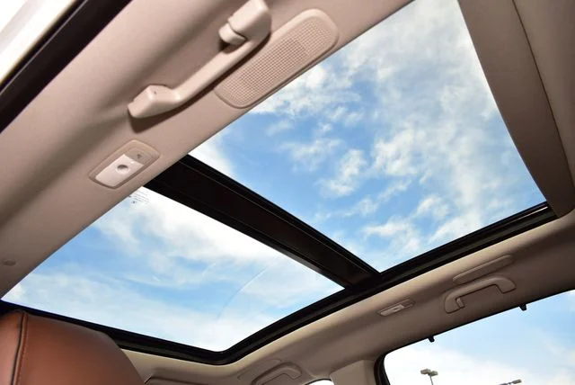 New 2026 Platinum White Pearl Acura Advance Package image 22