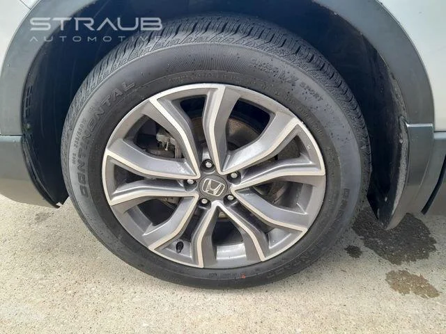 Used 2022 Lunar Silver Metallic Honda TOURING AWD image 8