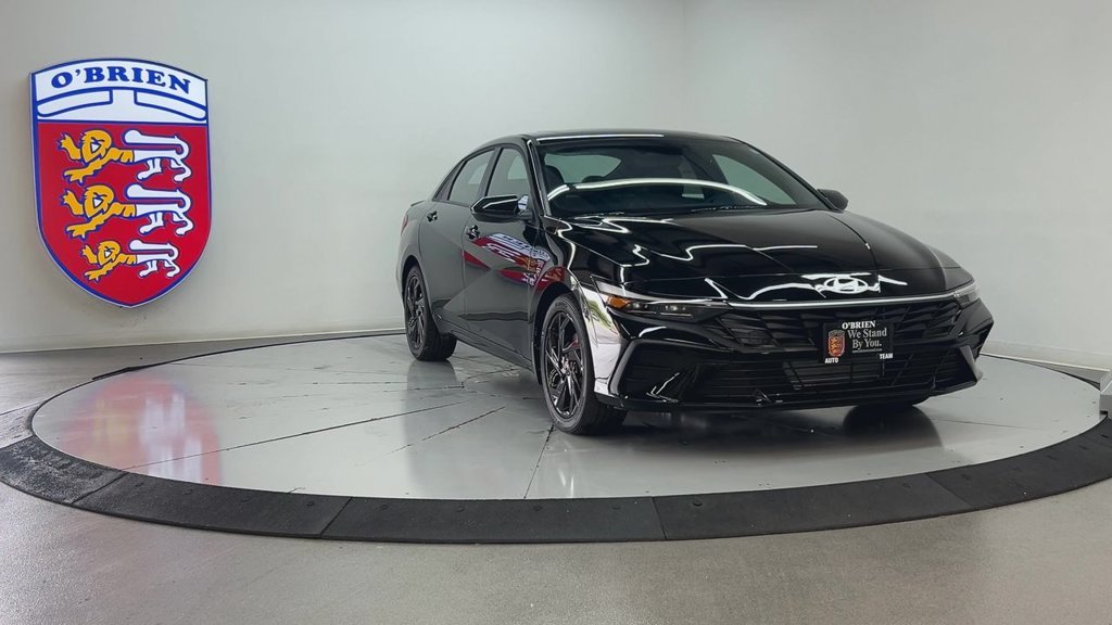 Used 2026 Abyss Black Hyundai SEL Sport image 9