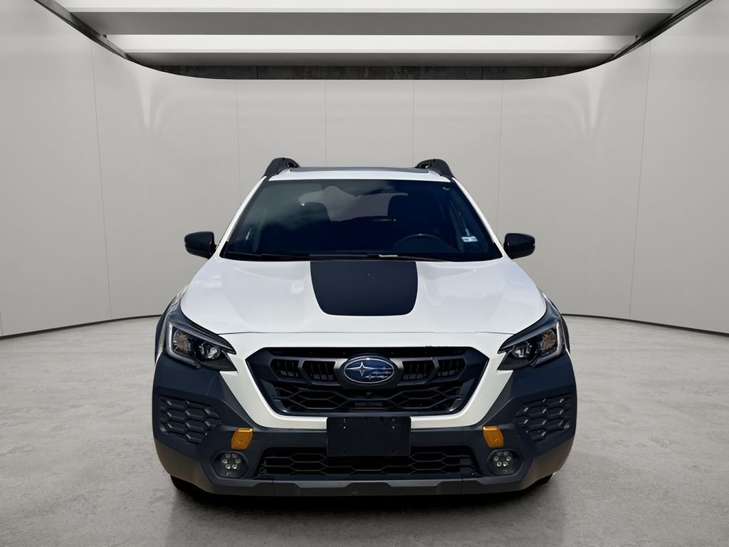 Used 2024 Crystal White Pearl Subaru Wilderness image 8