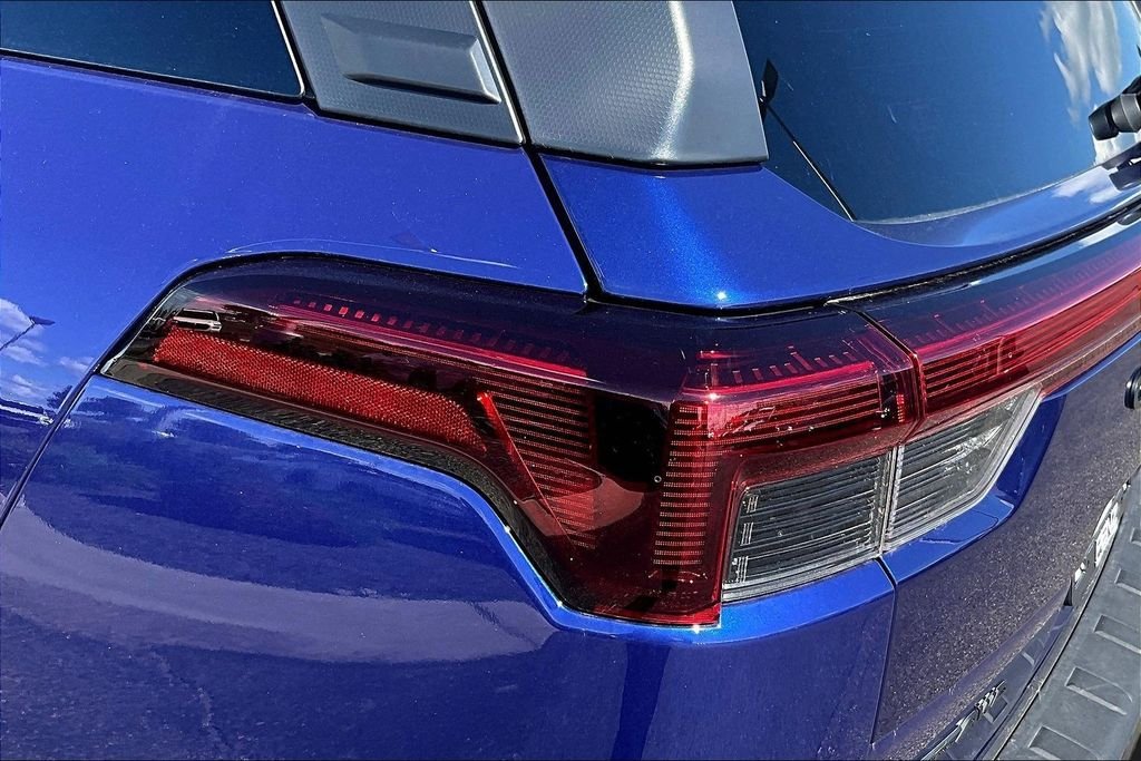 Used 2026 Blue Subaru Touring XT image 21