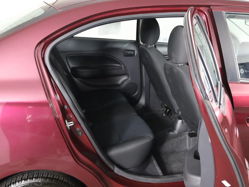Used 2024 Red Mitsubishi LE image 29