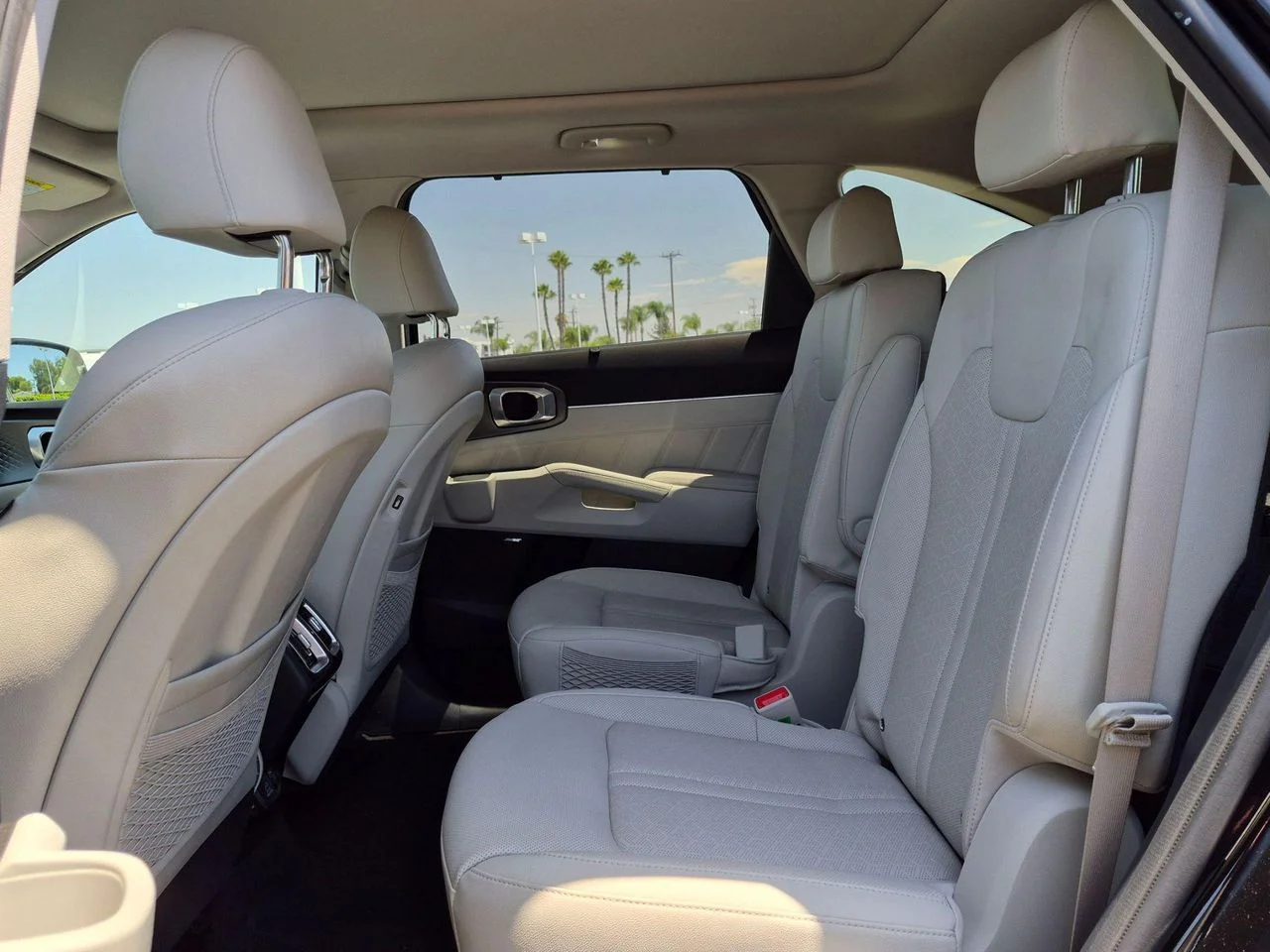 Used 2023 Aurora Black Kia SX Prestige image 24
