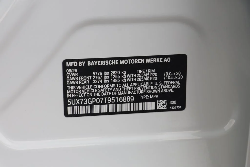 New 2026 White BMW M50 xDrive image 26