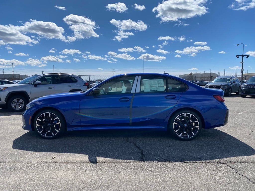 New 2026 Arctic Race Blue metallic BMW 330i NA xDrive image 4