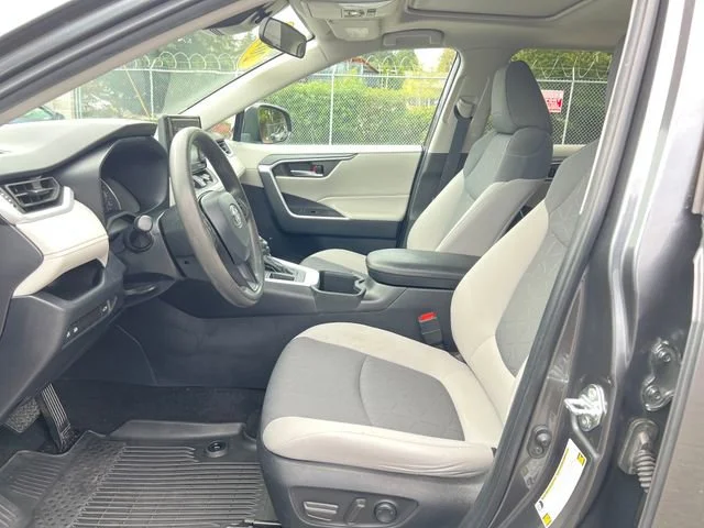 Used 2022 Magnetic Gray Metallic Toyota XLE image 15