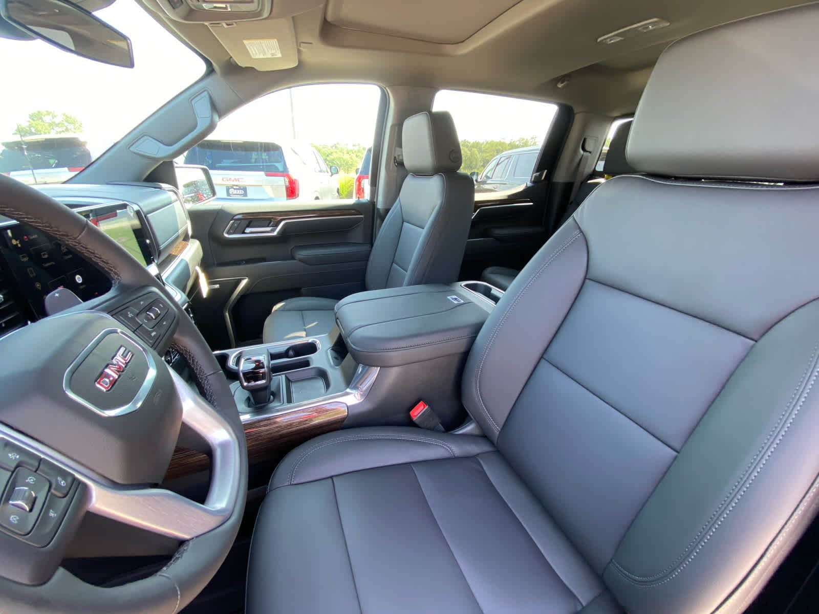 New 2026 Onyx Black GMC Elevation image 20