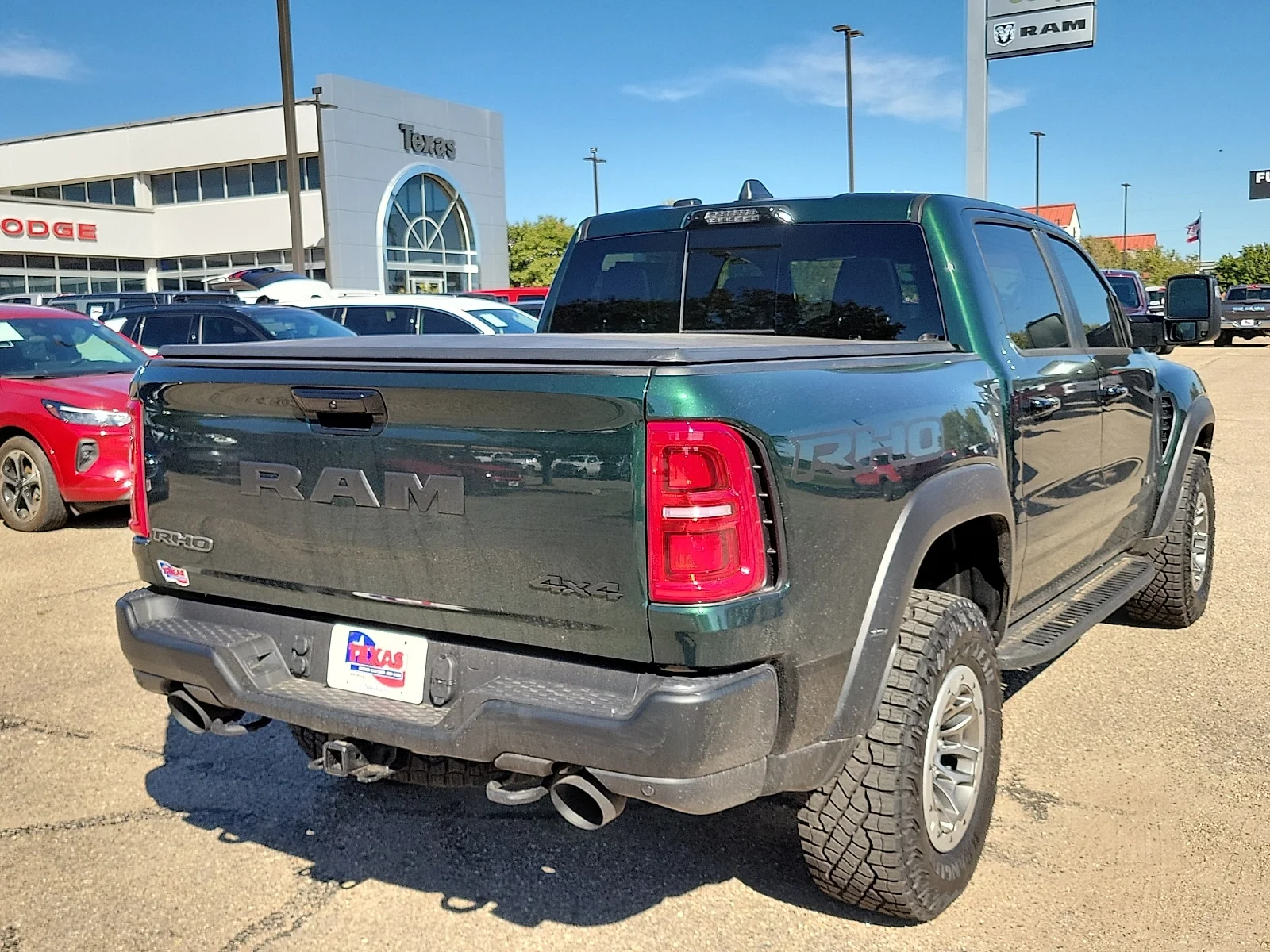 New 2026 Serrano Green Ram RHO CREW CAB 4X4 5