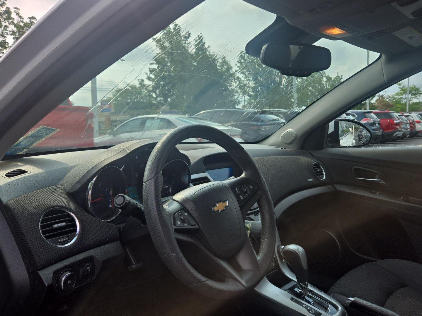 Used 2016 SUMMIT WHITE Chevrolet LT image 2
