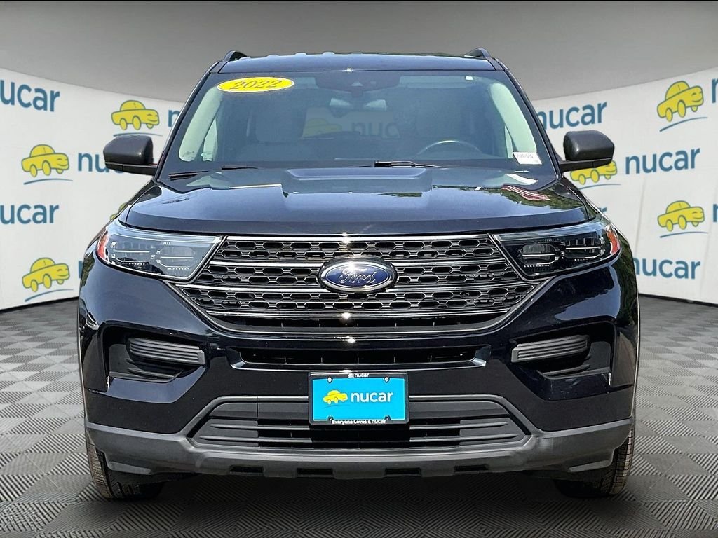 Used 2022 Black Ford XLT image 2