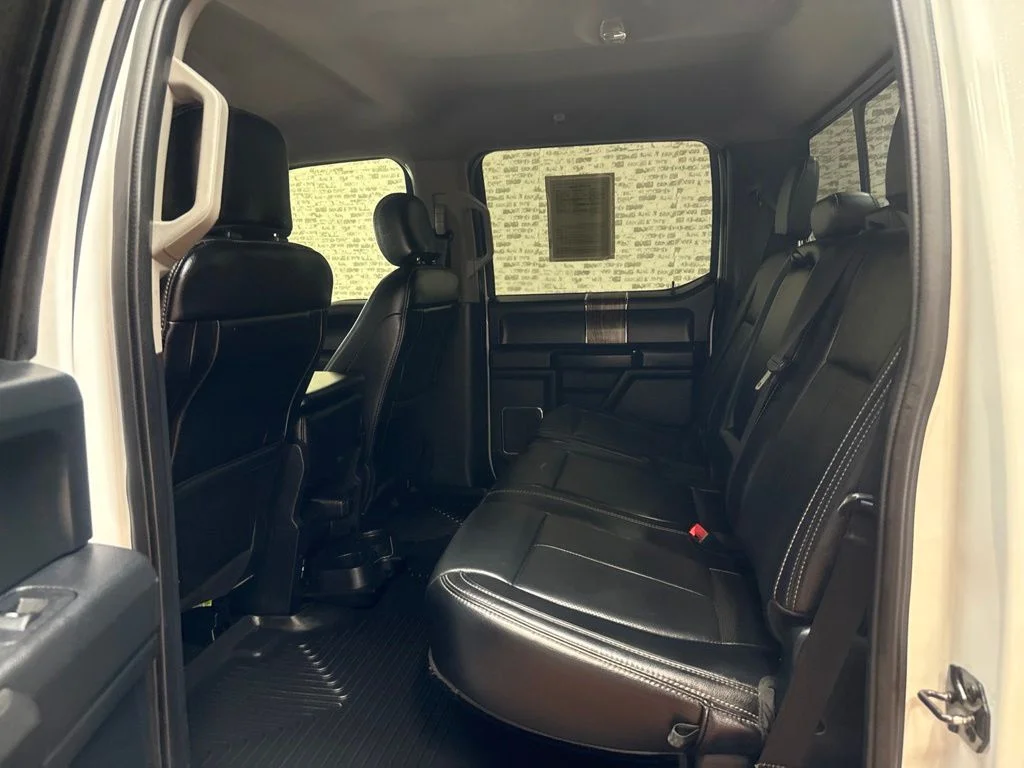 Used 2020 Oxford White Ford Lariat image 13