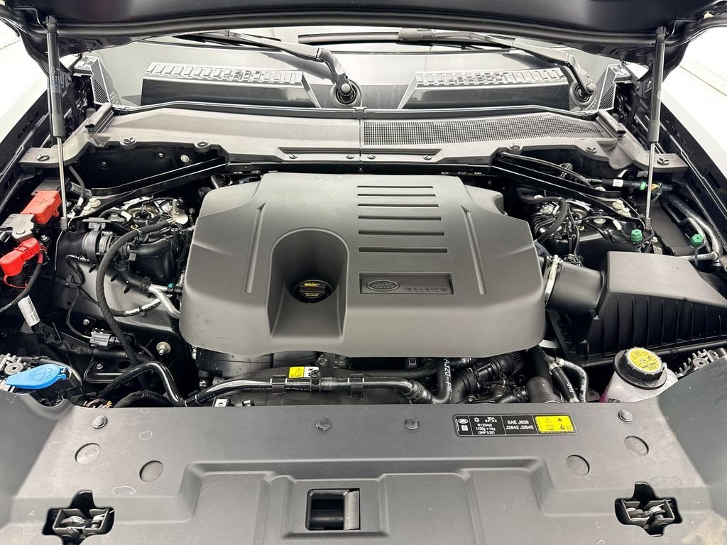 New 2026 Carpathian Grey LAND ROVER X-Dynamic SE image 28