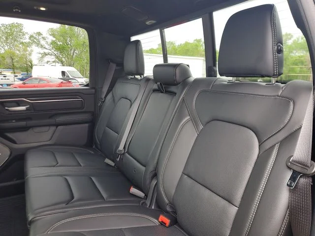 New 2026 Diamond Black Crystal Pearl-Coat Exterior Paint RAM Rebel image 11