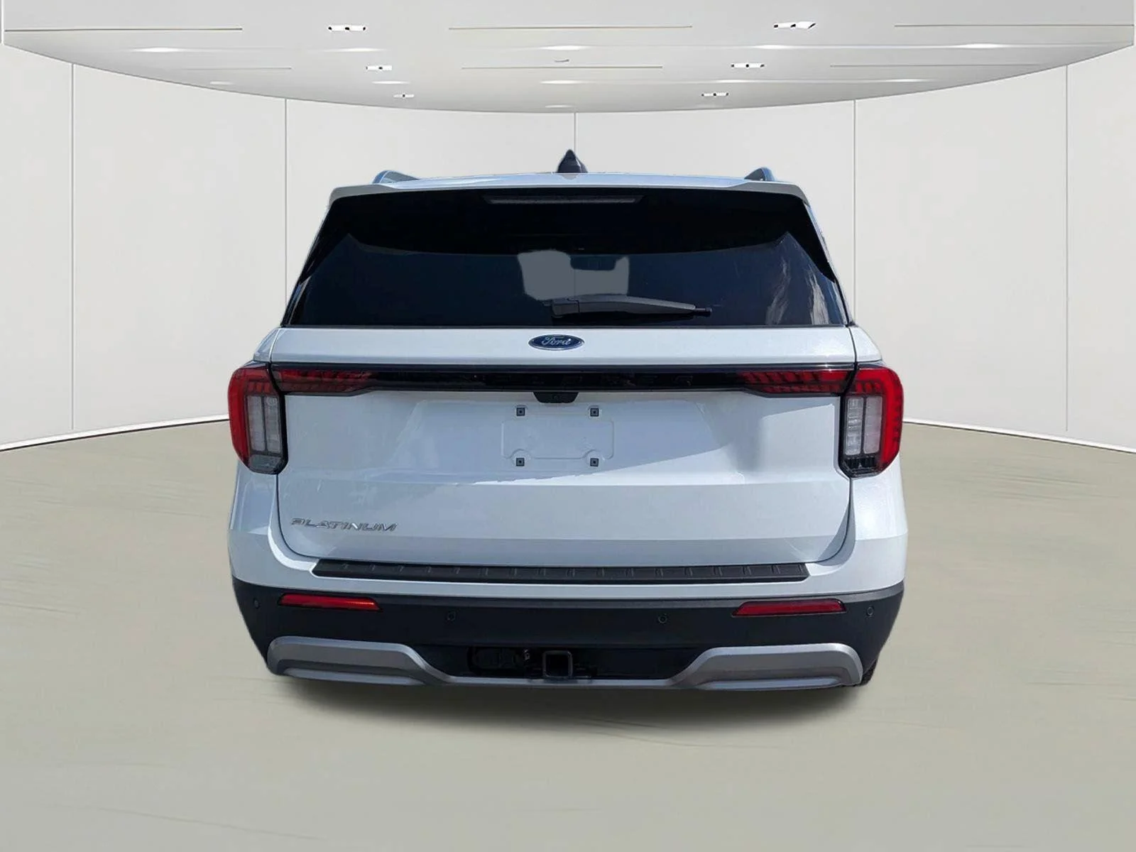 New 2026 Star White Metallic Tri-Coat Ford Platinum image 4