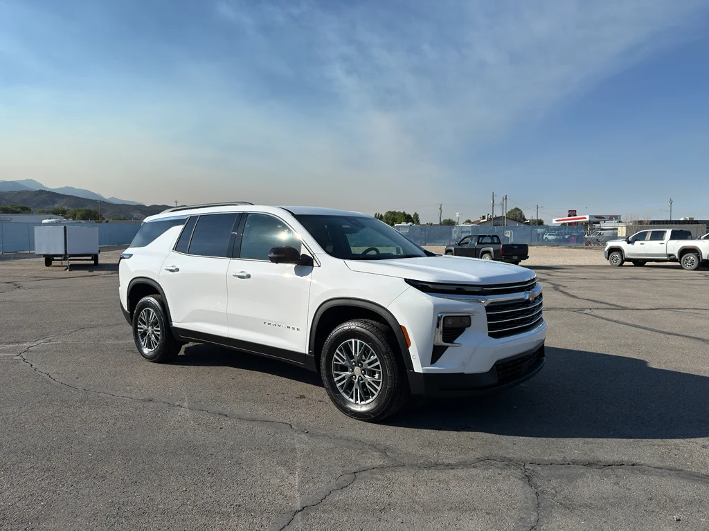 2026 Chevrolet Traverse LT - Photo 7