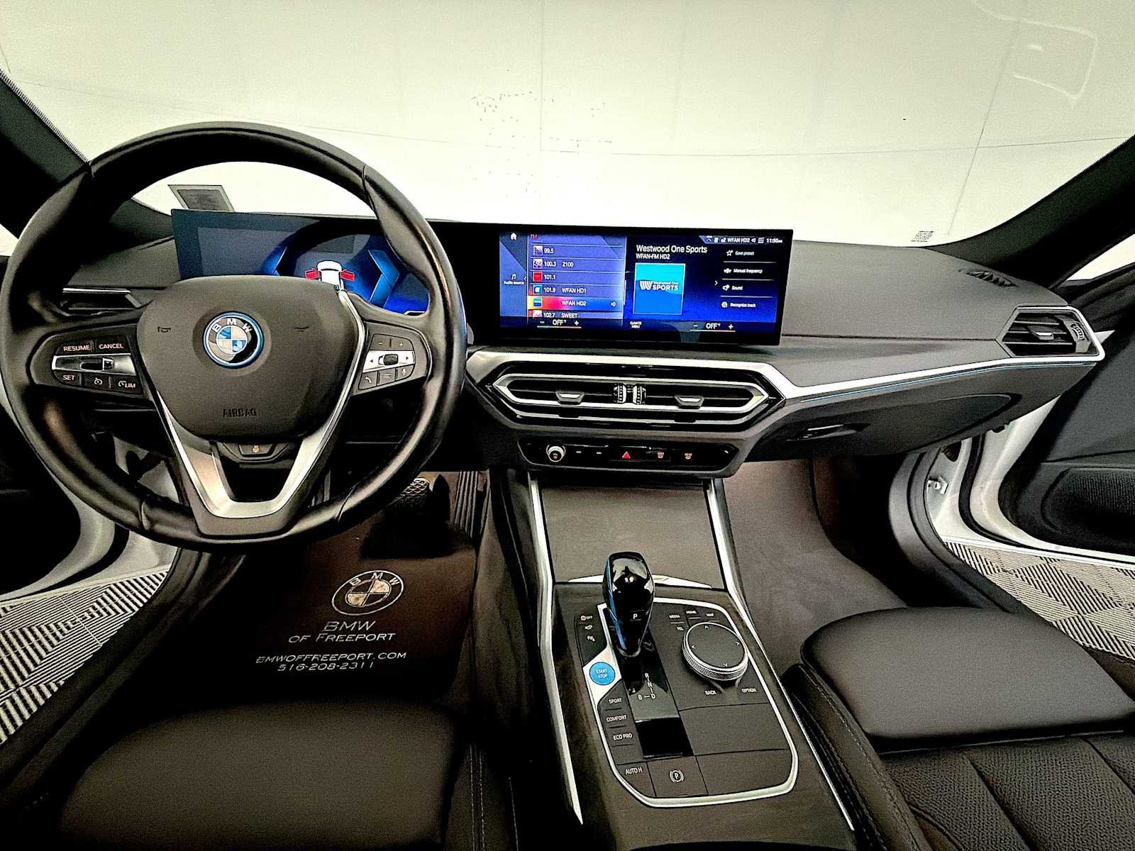 Used 2023 Alpine White BMW eDrive35 image 14