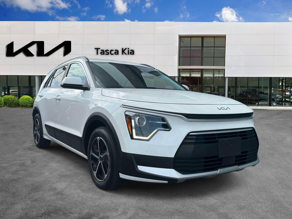 2023 Kia Niro EX HEV's photo