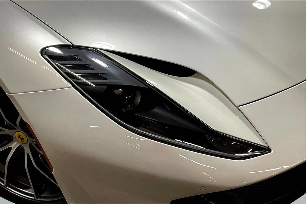 Used 2021 Bianco Italia Ferrari  image 26