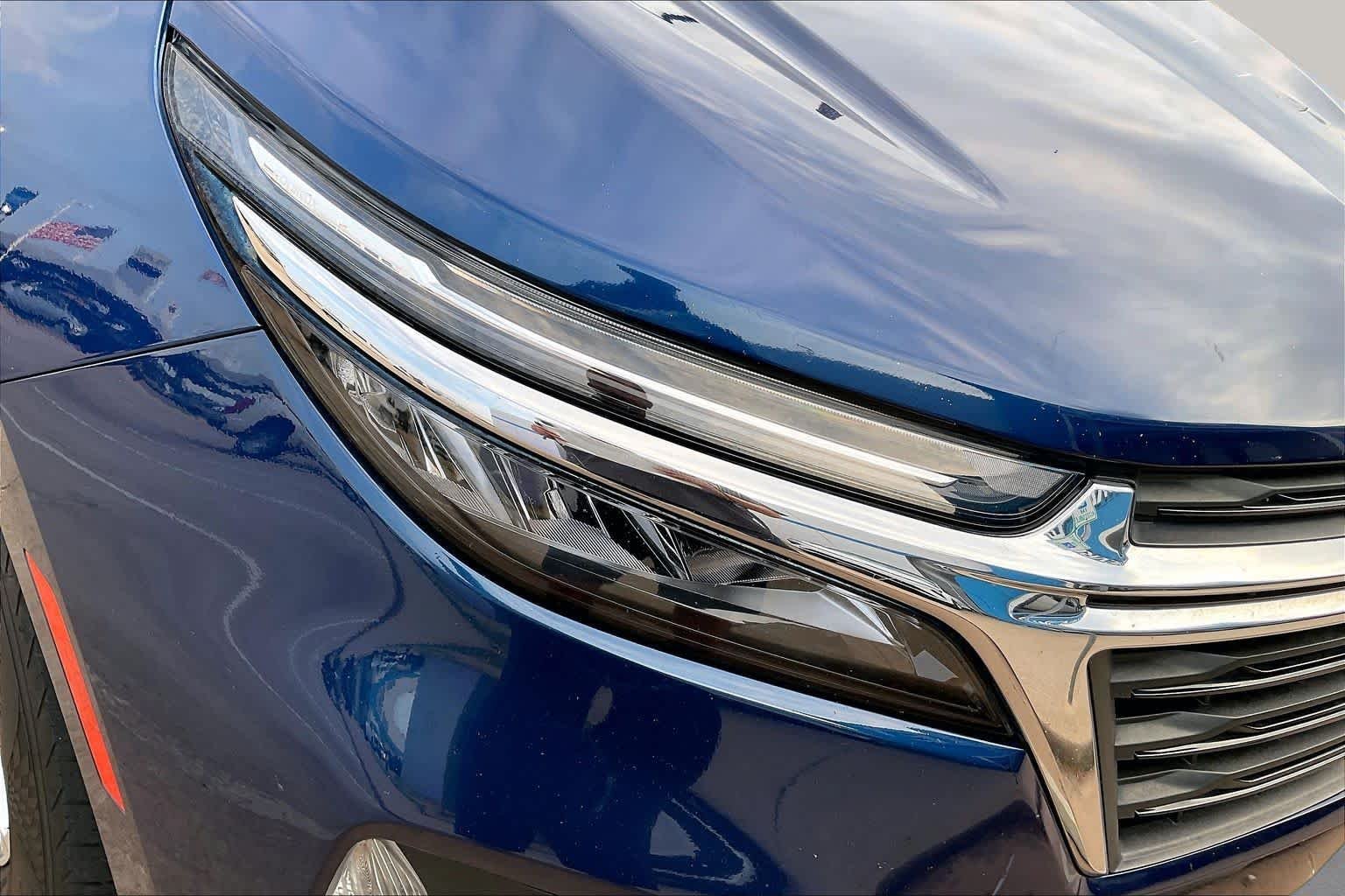 Used 2022 Blue Glow Metallic Chevrolet LT image 27