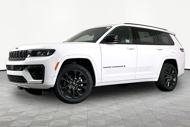 2026 Jeep Grand Cherokee L Limited Reserve 4x4's photo