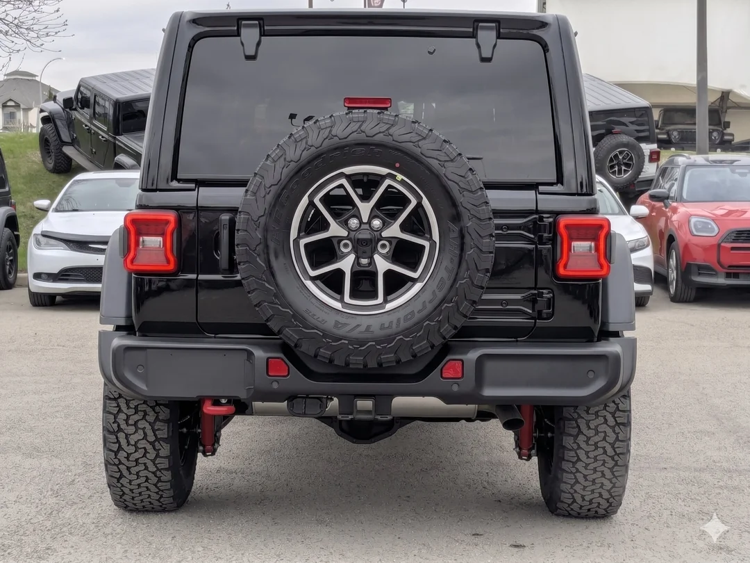 New 2026 Black Jeep Rubicon - - Nappa Leather - Convenience Grp - Safety Grp - 3-Piece Hardtop & More! image 7