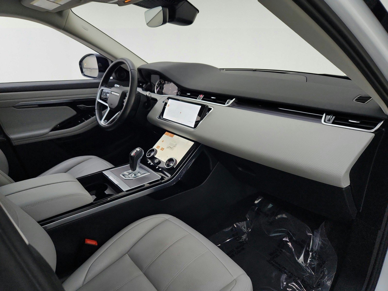 Used 2021 Fuji White Land Rover S image 29